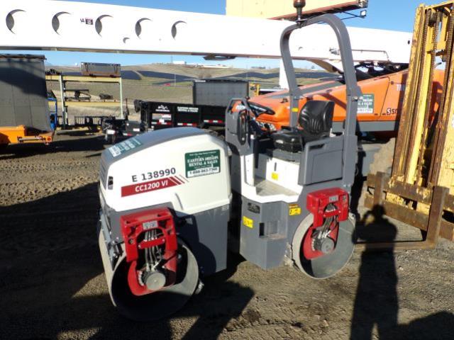 Rental store for compactor roller 47 inch 2 drum dynapac in Eastern Oregon