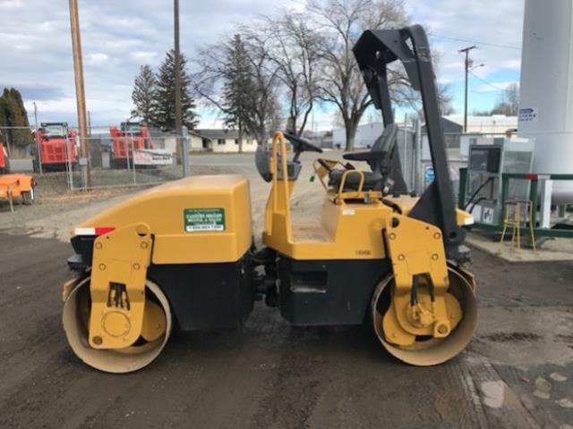 Rental store for compactor roller 50 inch 2 drum cat cb334 in Eastern Oregon