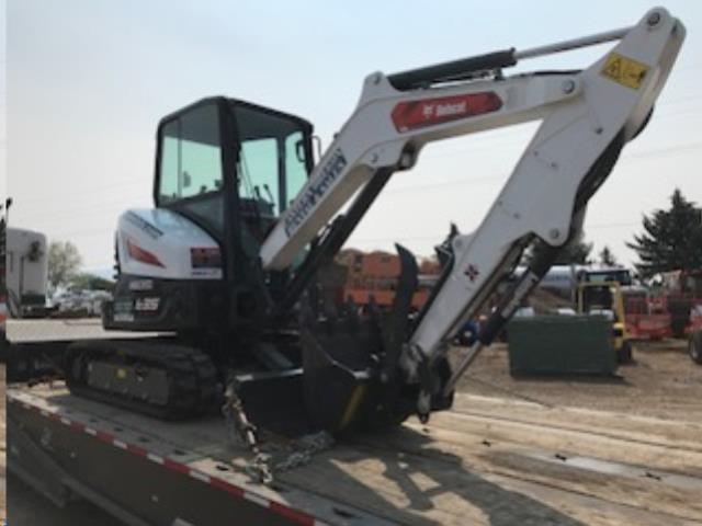 Rental store for excavator bobcat e35 w cab in Eastern Oregon
